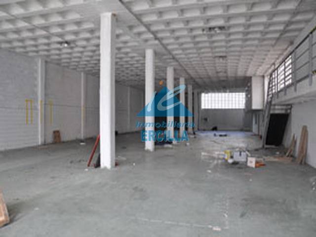 Nave industrial en Alquiler en Polígono Txako Poligonoa en Arrigorriaga
