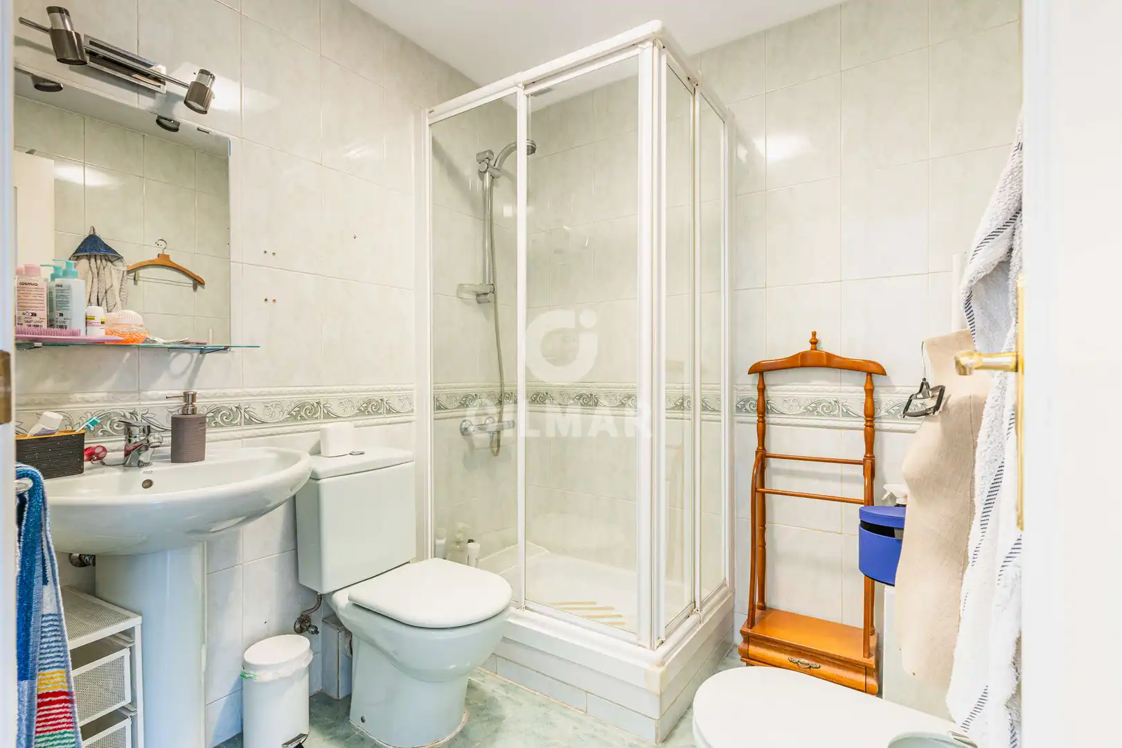 Bathroom of Detached homes for sale in Pozuelo de Alarcón  with Heating, Private garden and Swimming Pool
