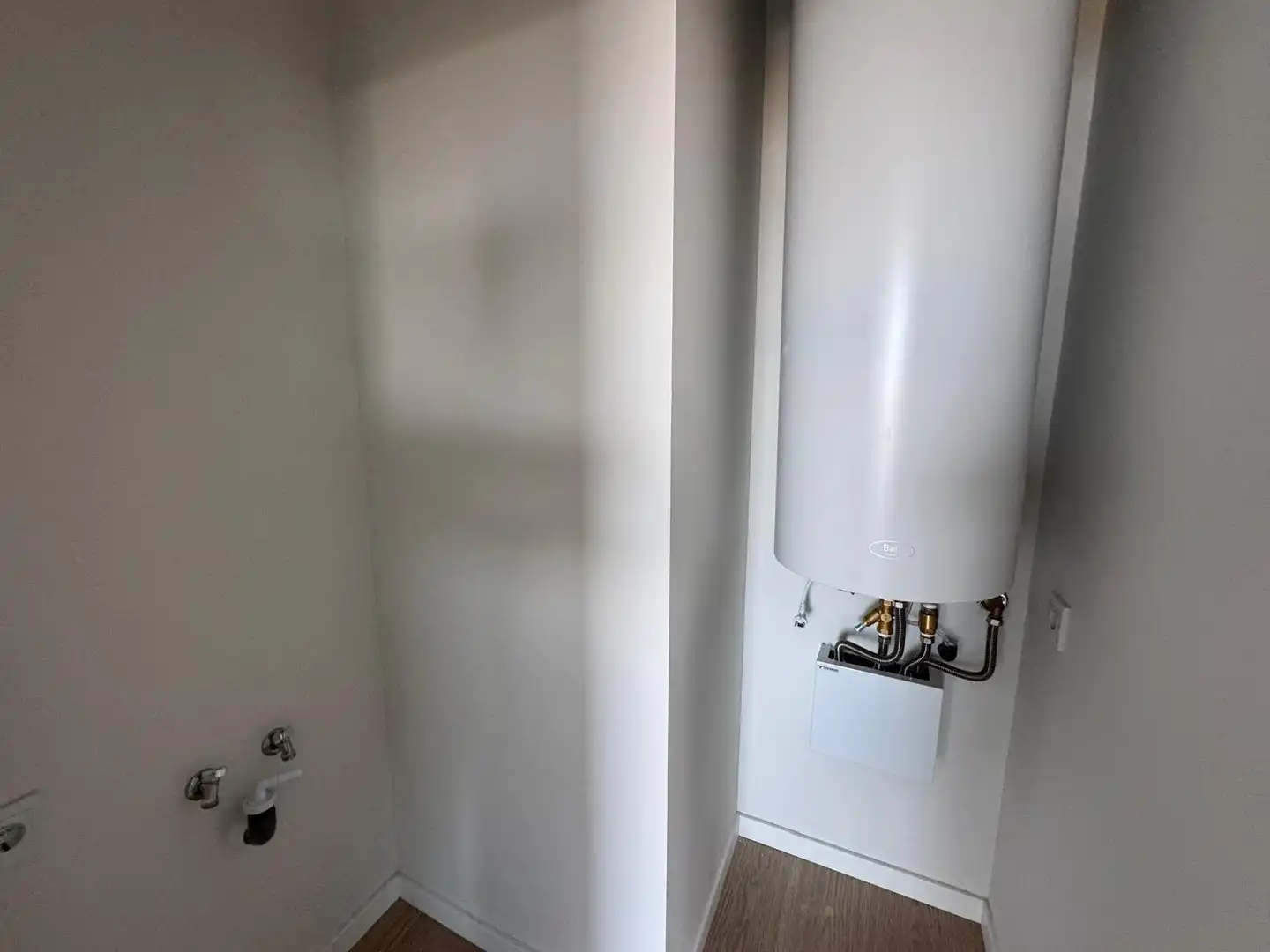 Badezimmer von Erdgeschoss zum Verkauf in Rincón de la Victoria mit Klimaanlage, Heizung und Terrasse