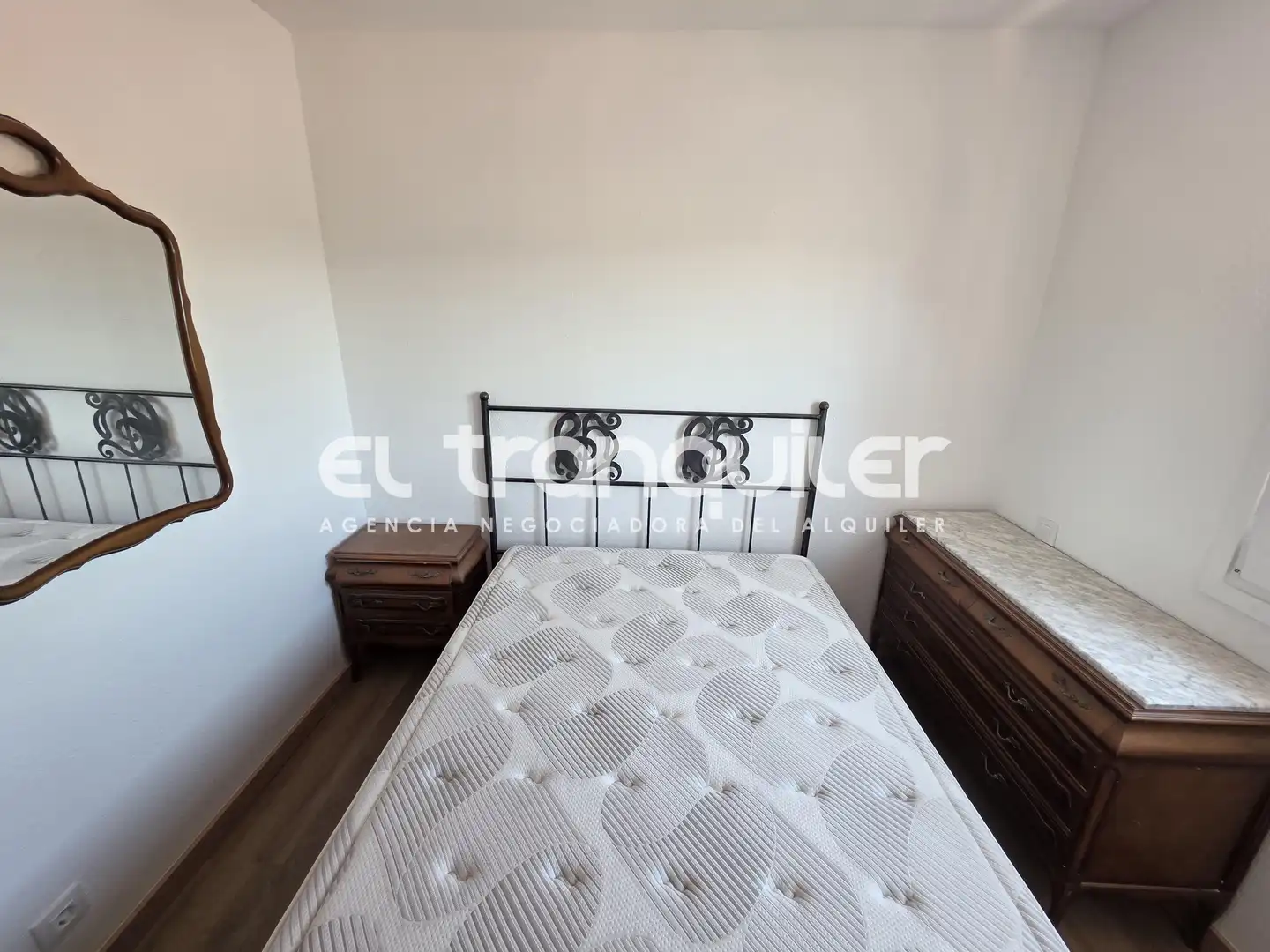 Bedroom of Flat for rent in Madrid  with Air Conditioner, Terrace and Furnished