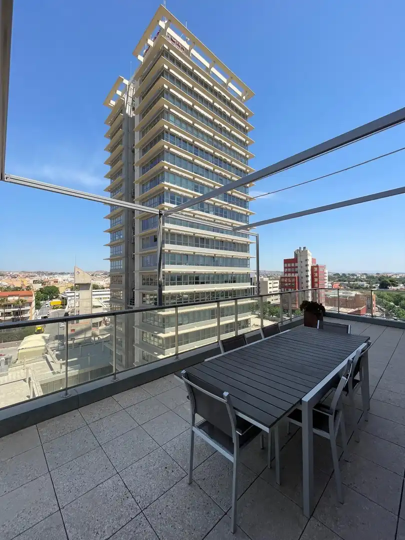 Terraza de Oficina de alquiler en Murcia