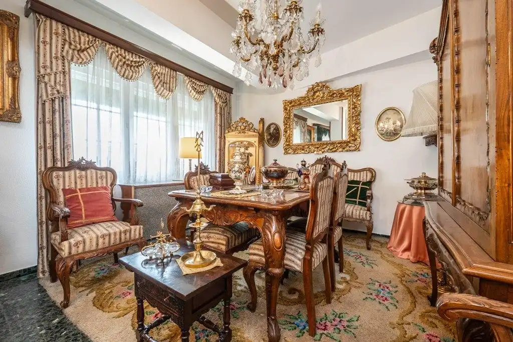 Piso con terraza en venta en Calle Obispo Hurtado