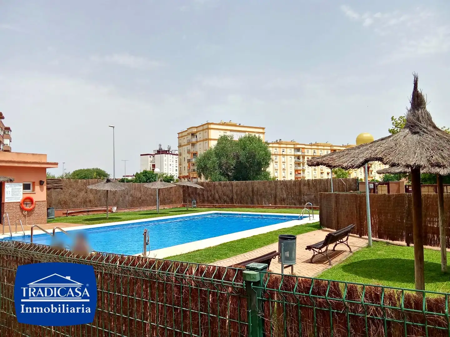 Piscina de Pis en venda en Jerez de la Frontera amb Aire condicionat, Jardí privat i Terrassa