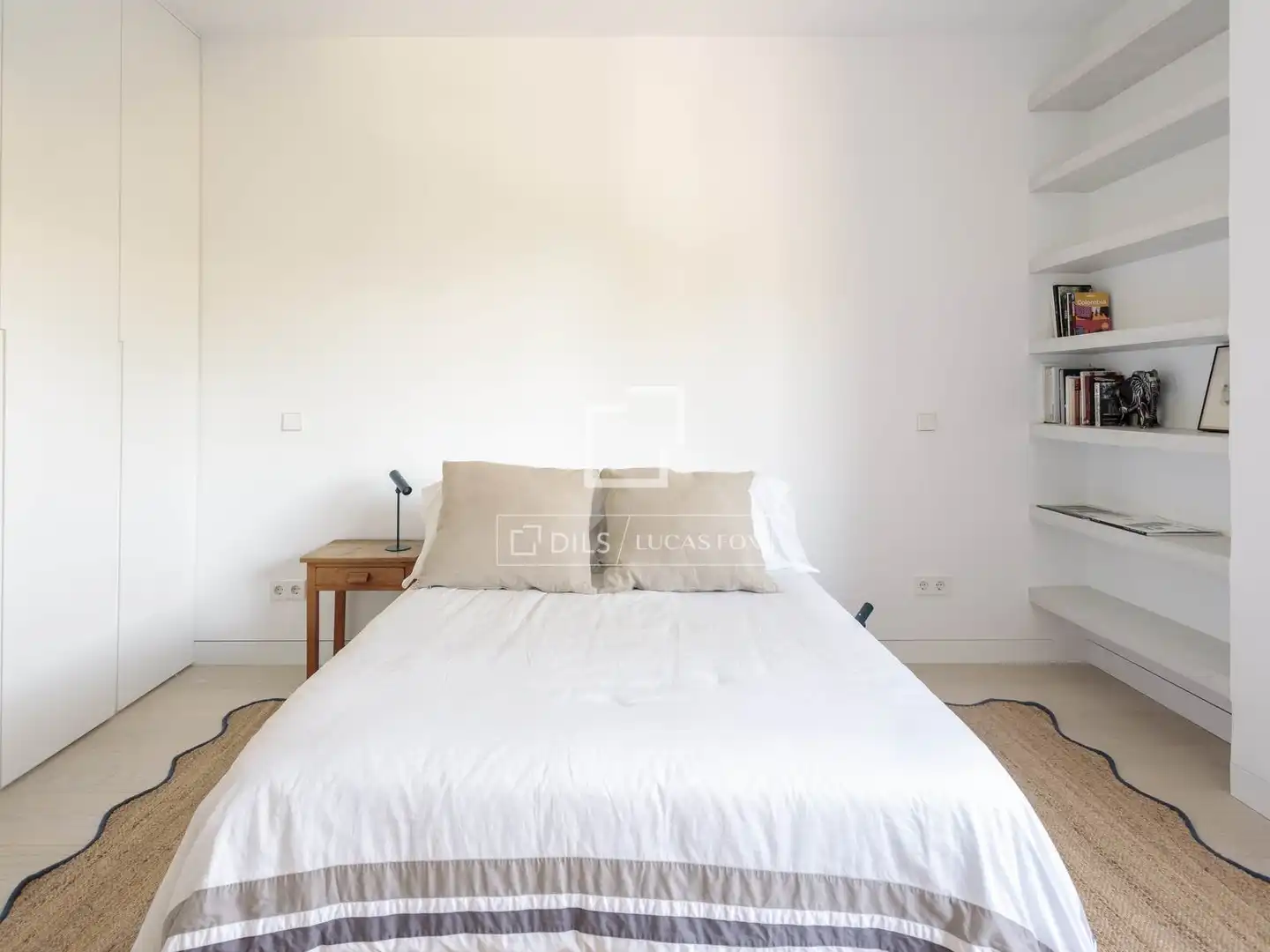 Bedroom of Flat for rent in Madrid  with Air Conditioner, Heating and Private garden