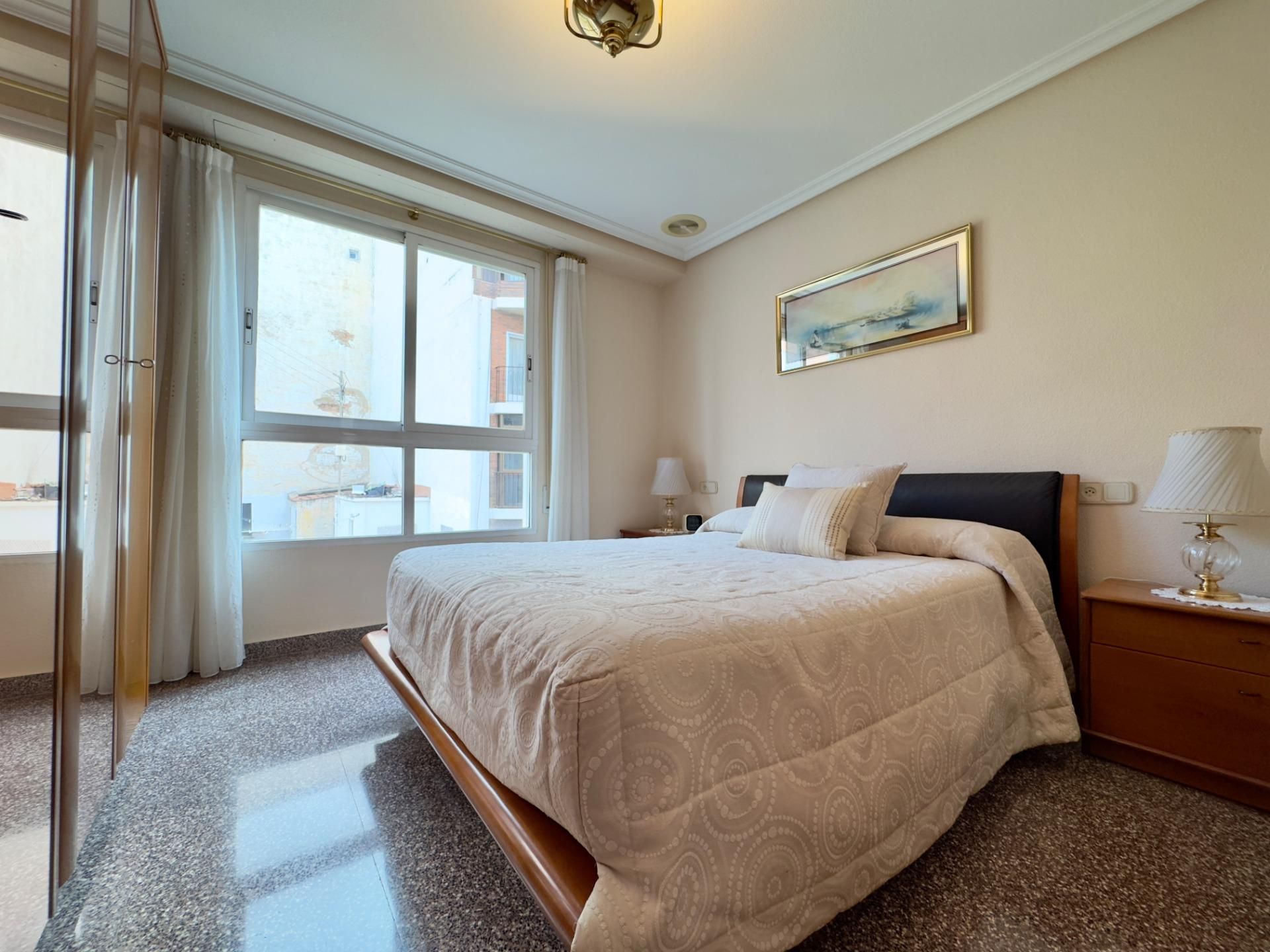 Dormitori de Pis en venda en Elche / Elx amb Aire condicionat i Moblat