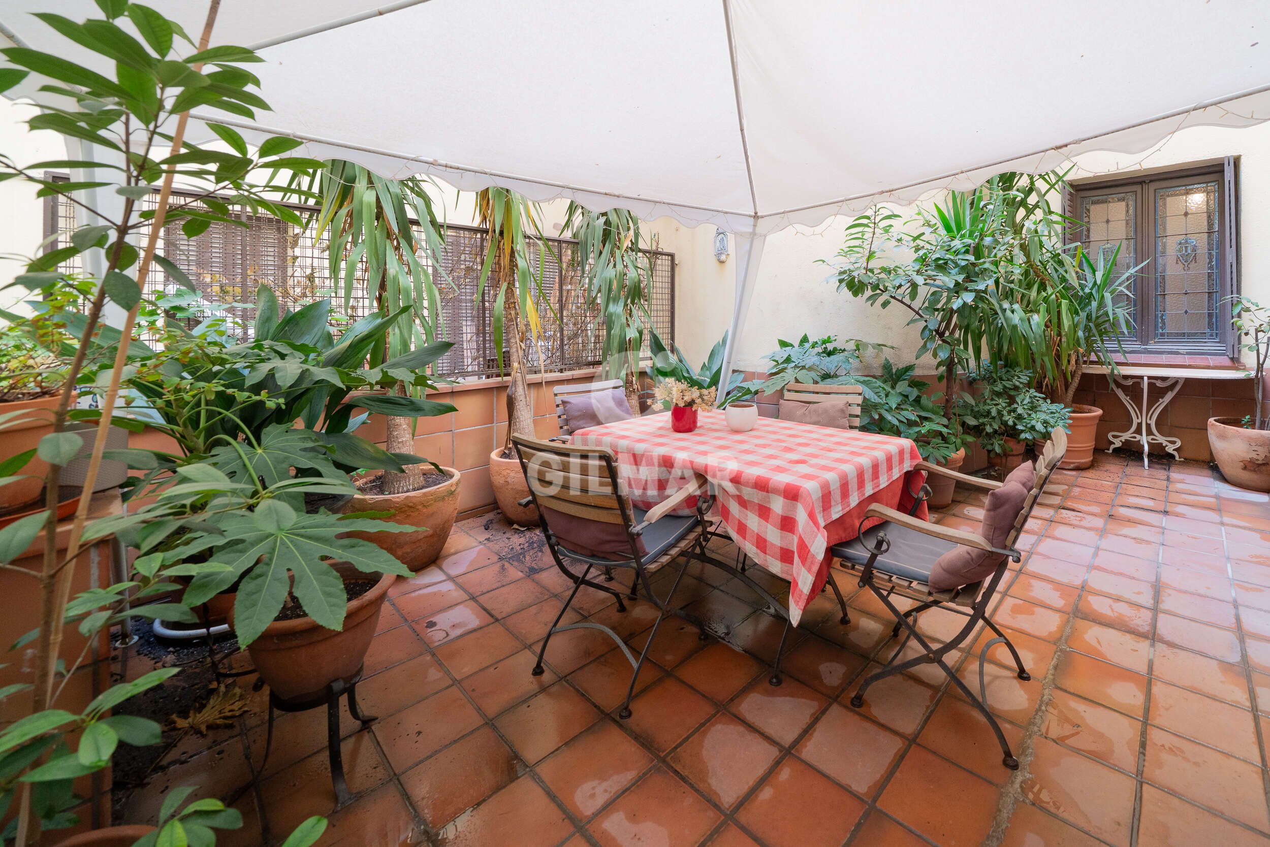 Terrace of Flat for sale in  Madrid Capital  with Heating and Balcony