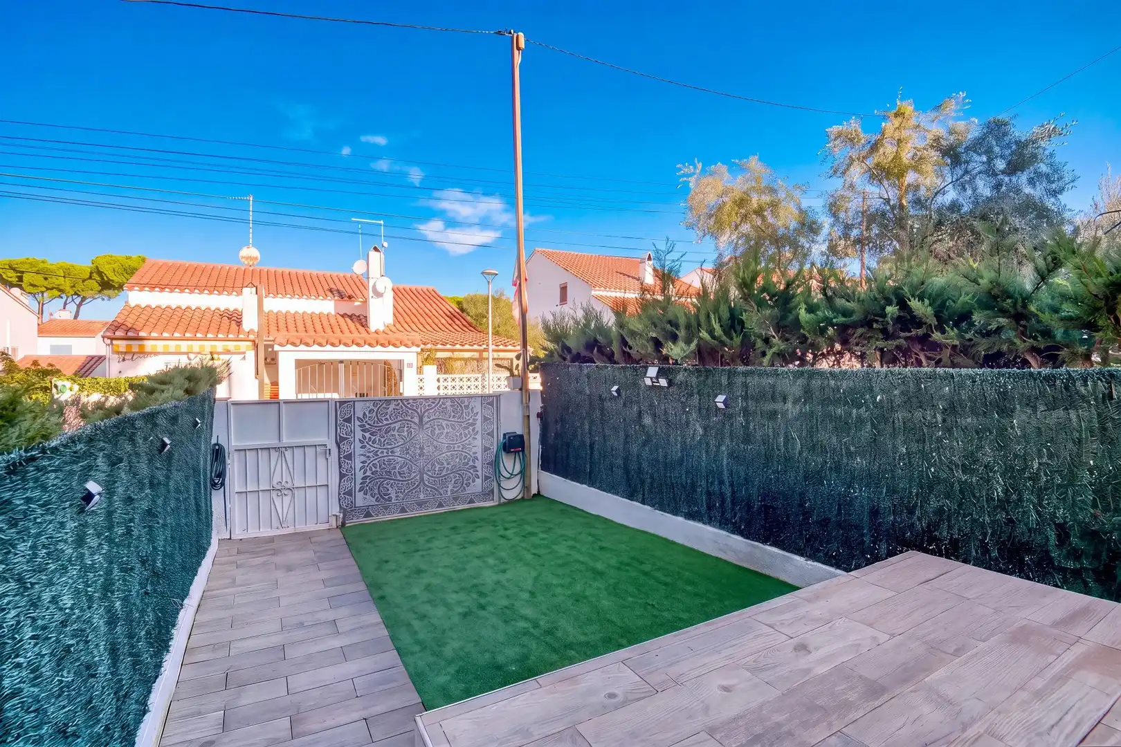 Terraza de Casa adosada en venta en L'Escala con Terraza y Amueblado