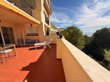 Appartement compact avec piscine à vendre à Mascarat