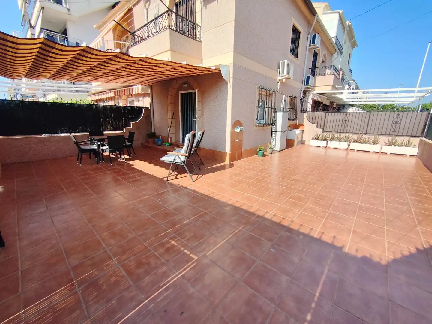 Casa o xalet de lloguer a Calle Catral, 23, Gran Playa