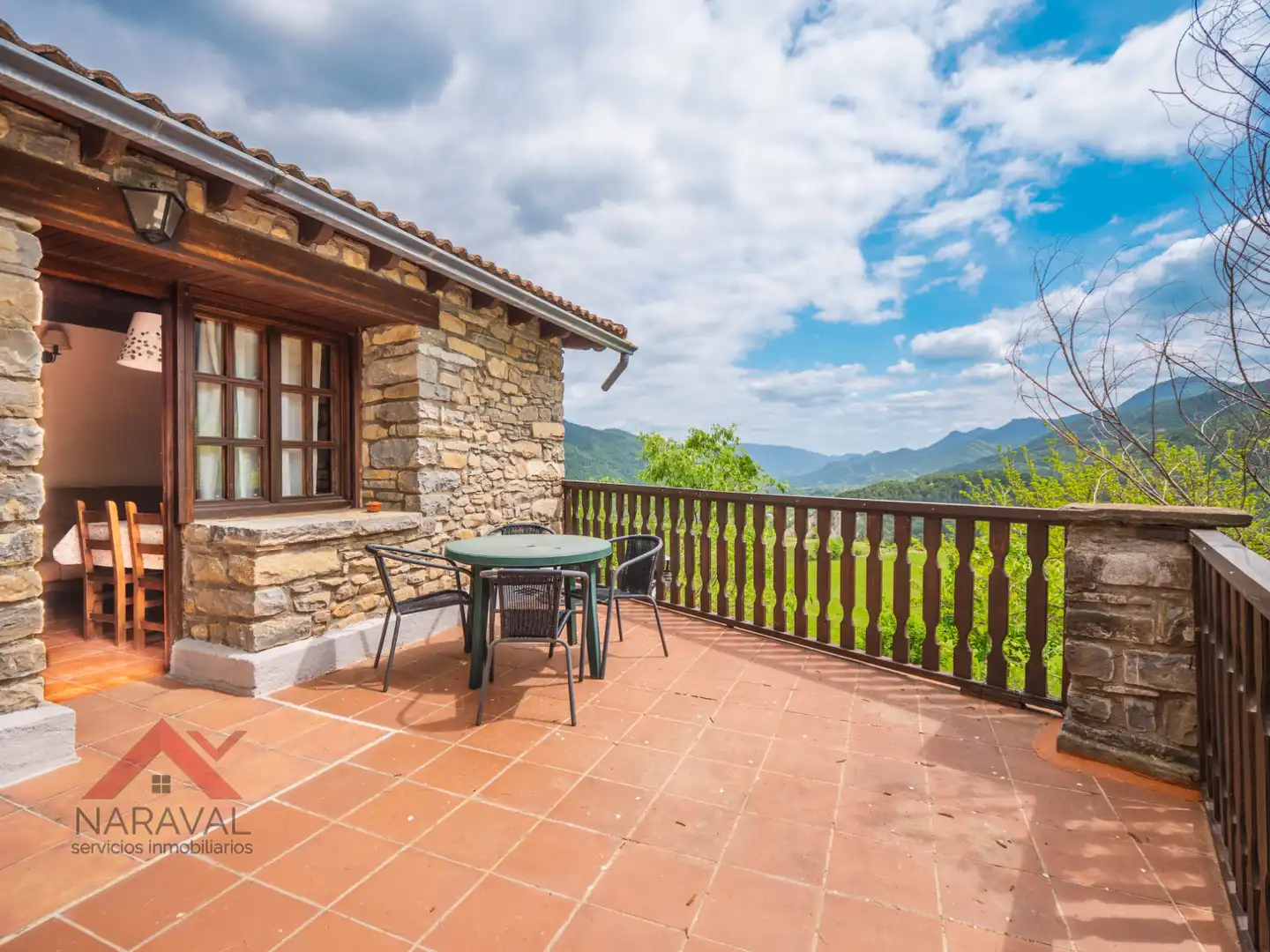 Terraza de Casa o chalet en venta en Fiscal con Aire acondicionado, Calefacción y Jardín privado