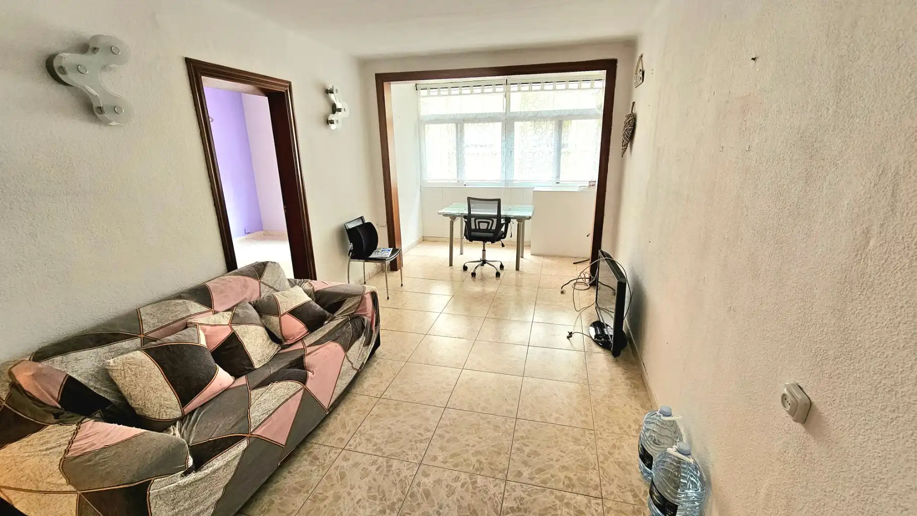Sala de estar de Piso en venta en Santa Coloma de Gramenet con Aire acondicionado y Horno