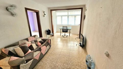 Foto 2 de Piso en venta en Centre, Santa Coloma de Gramenet