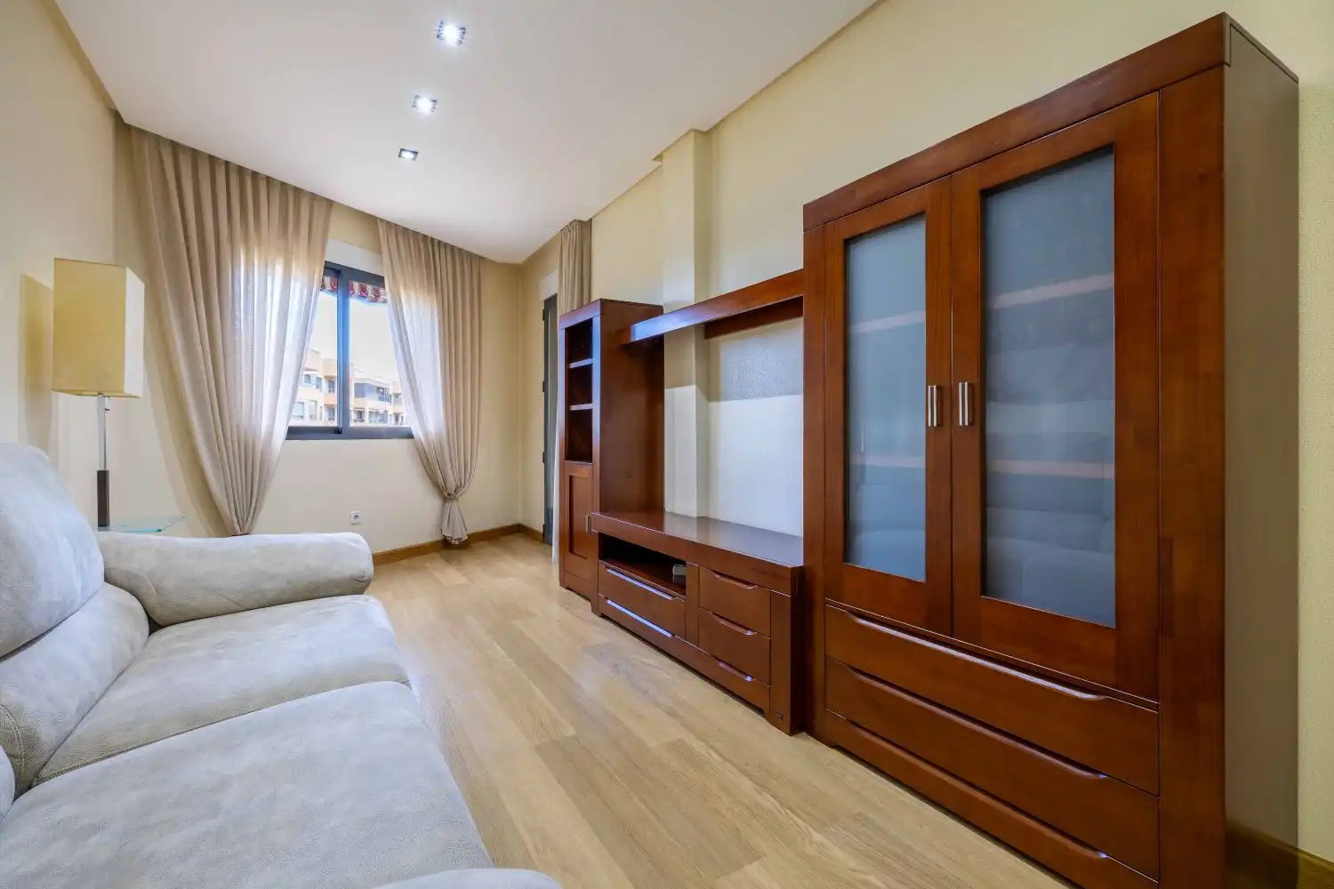 Living room of Flat for sale in Murcia  with Air Conditioner, Heating and Parquet flooring