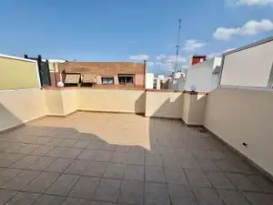 Attic for rent in Barrio de Benicalap