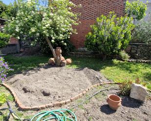 Jardí de Casa o xalet en venda en Jarandilla de la Vera amb Jardí privat, Terrassa i Traster