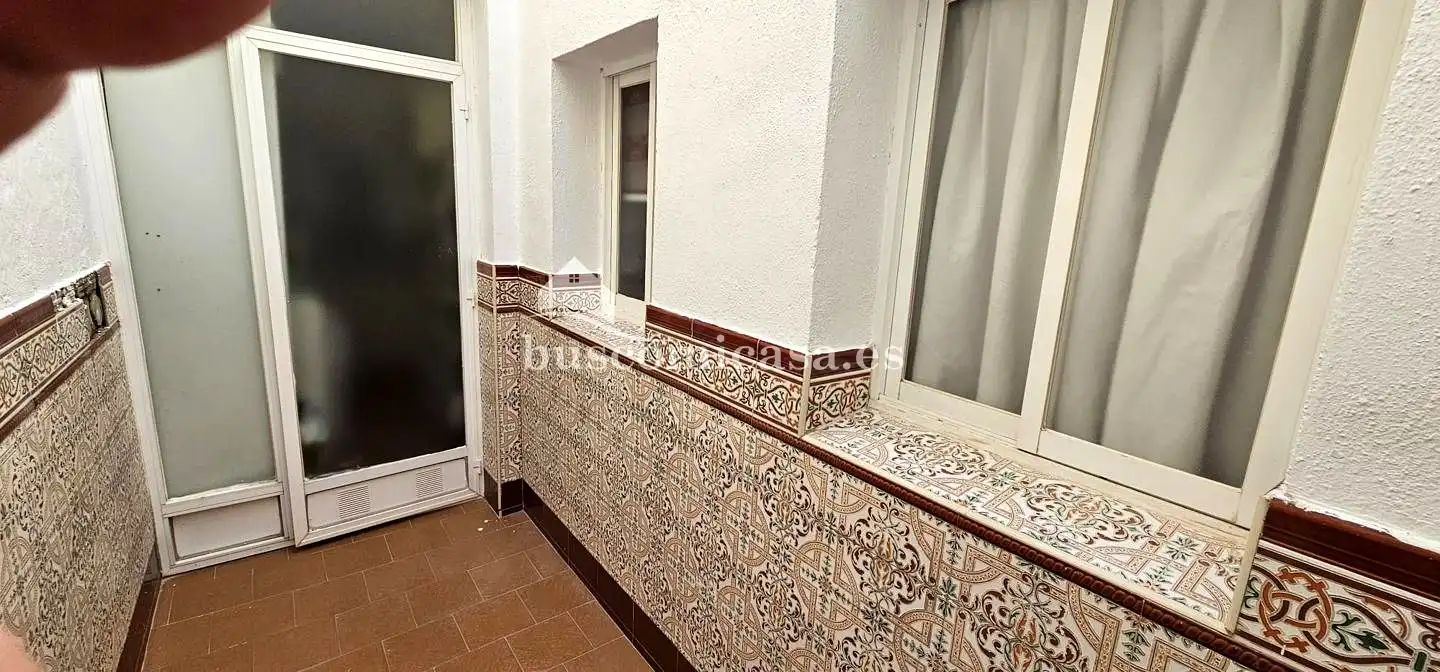 Vista exterior de Pis en venda en Jaén amb Aire condicionat, Calefacció i Parquet