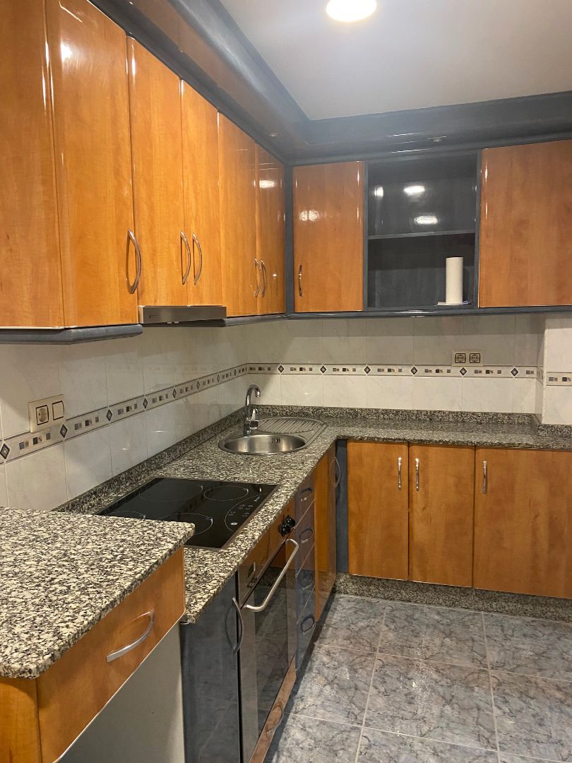 Kitchen of Apartment for sale in Ourense Capital   with Heating, Furnished and Oven