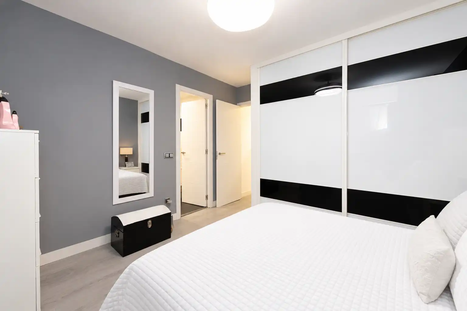 Schlafzimmer von Wohnung zum Verkauf in Ensanche