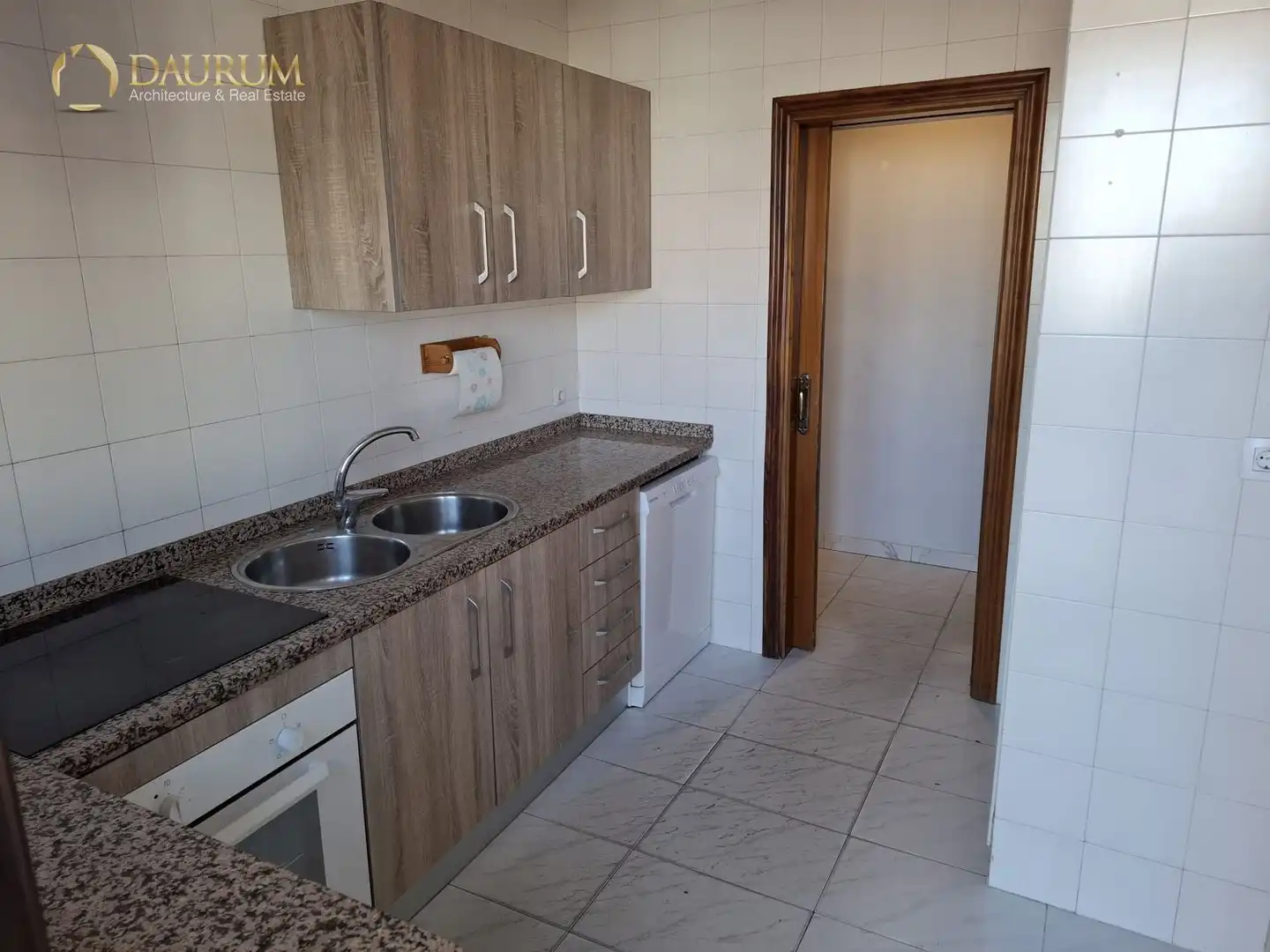 Cuina de Casa o xalet en venda en Tomares amb Aire condicionat, Calefacció i Terrassa