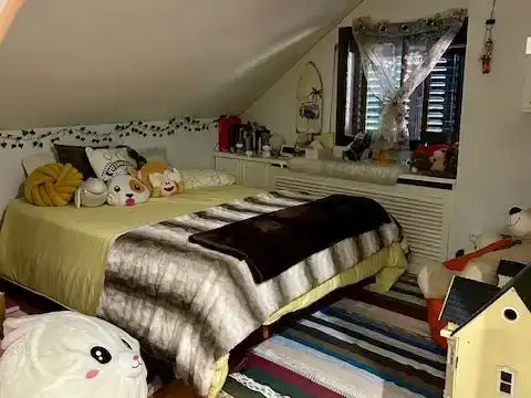 Habitación de Casa o chalet en venta en  Madrid Capital con Piscina