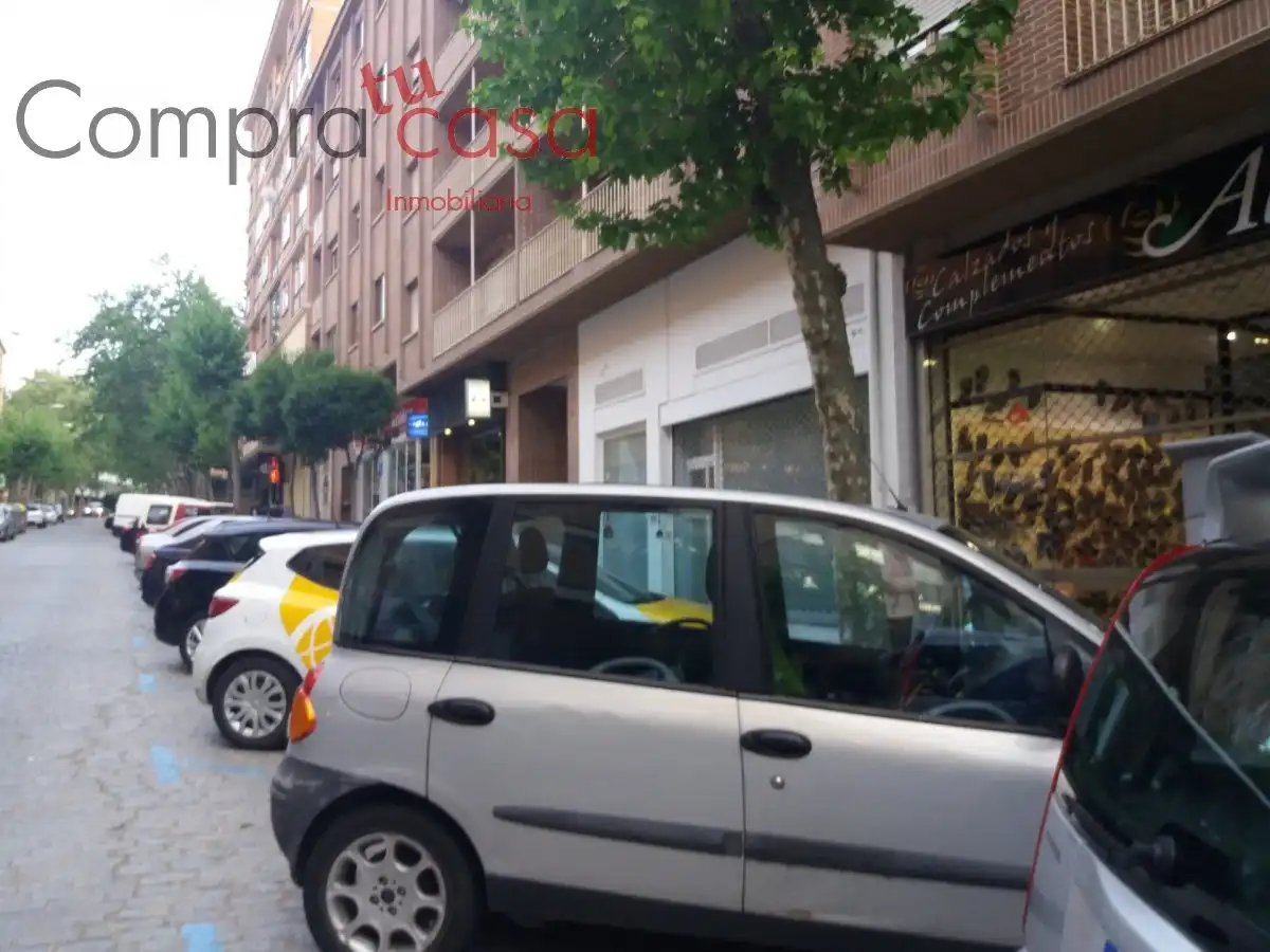 Local comercial en venda a Centro, imagen 7
