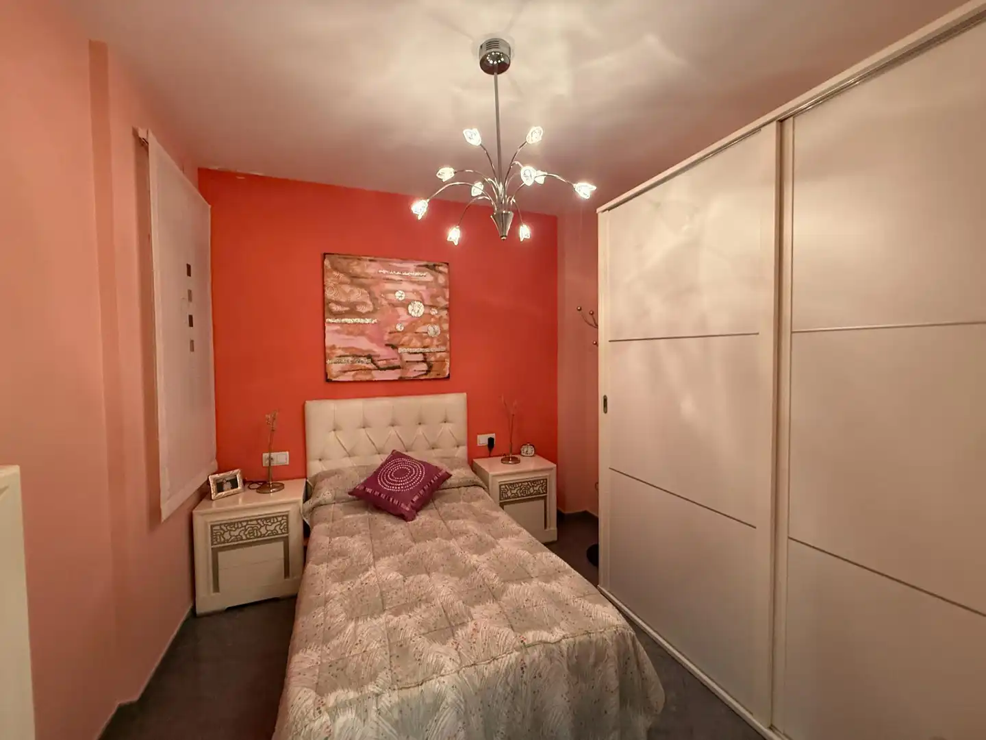 Schlafzimmer von Wohnung zur Miete in Valencia