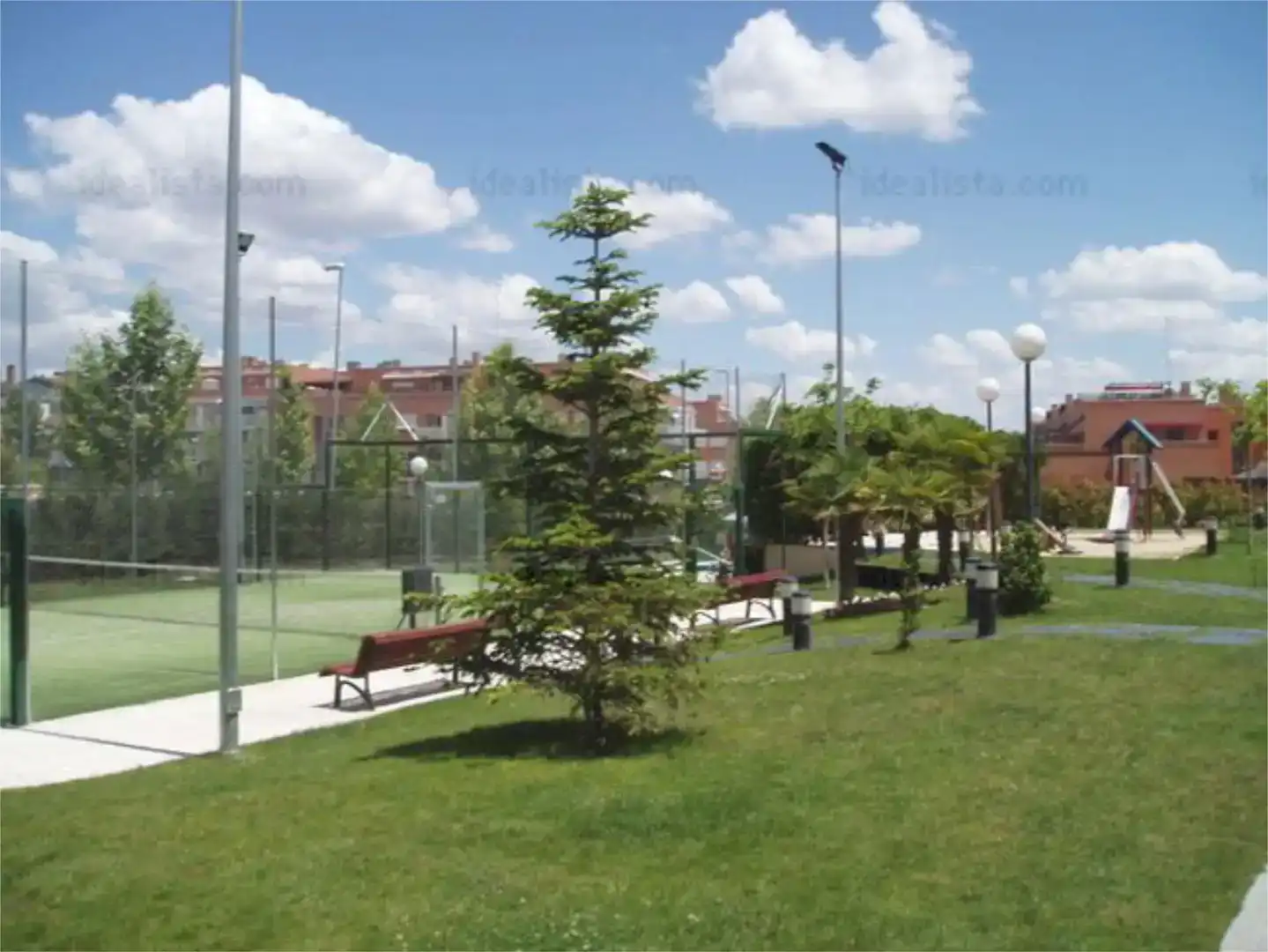 Jardí de Pis en venda en Las Rozas de Madrid amb Aire condicionat i Piscina