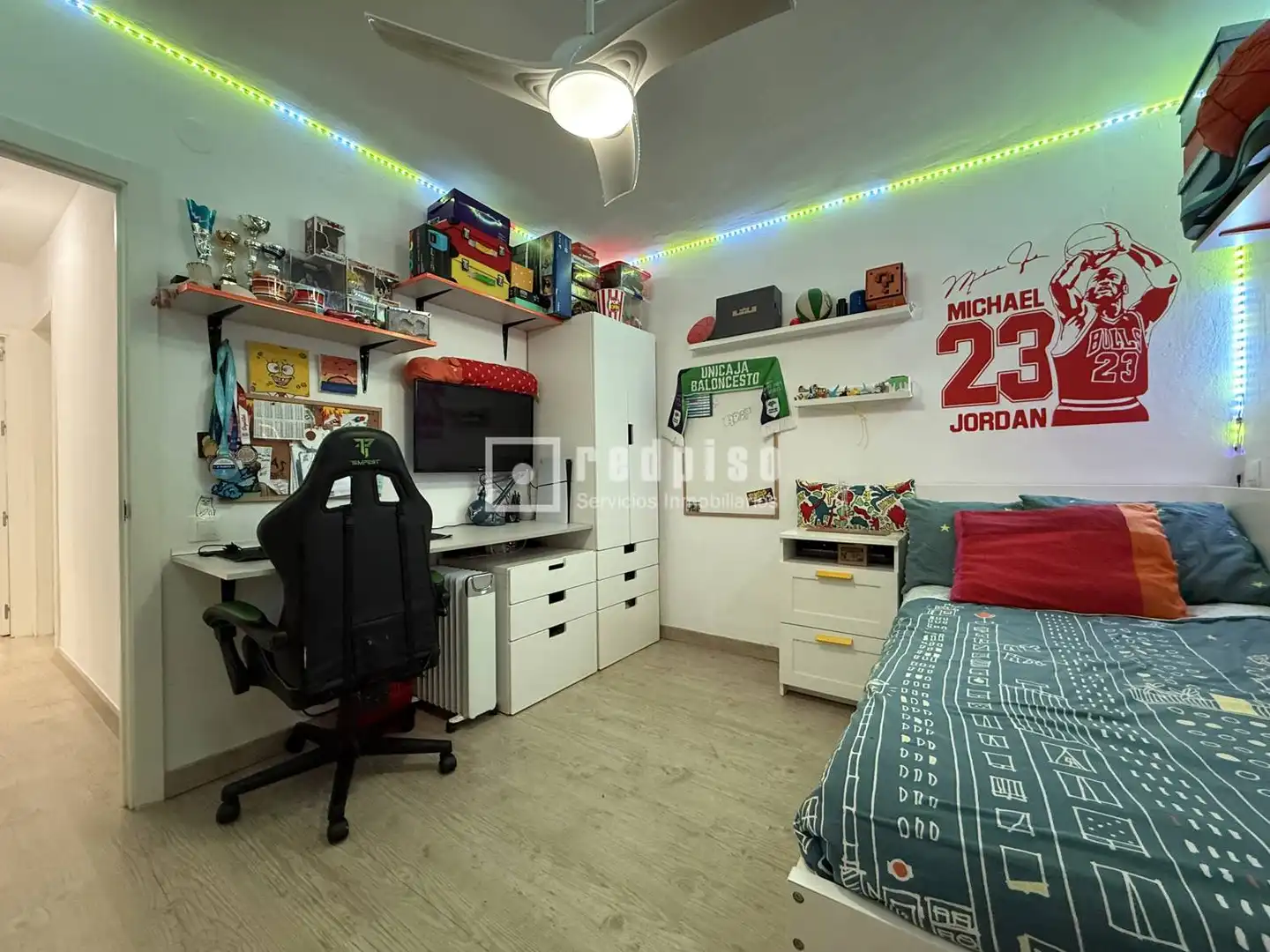 Bedroom of Flat for sale in Málaga