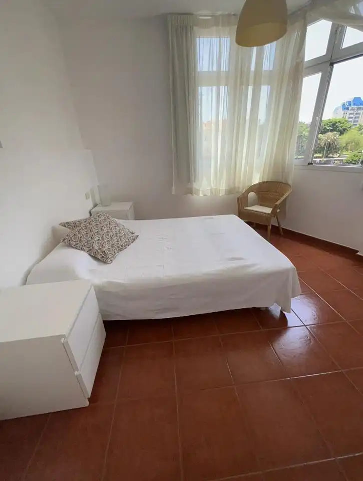 Habitación de Piso de alquiler en Santa Cruz de Tenerife con Amueblado