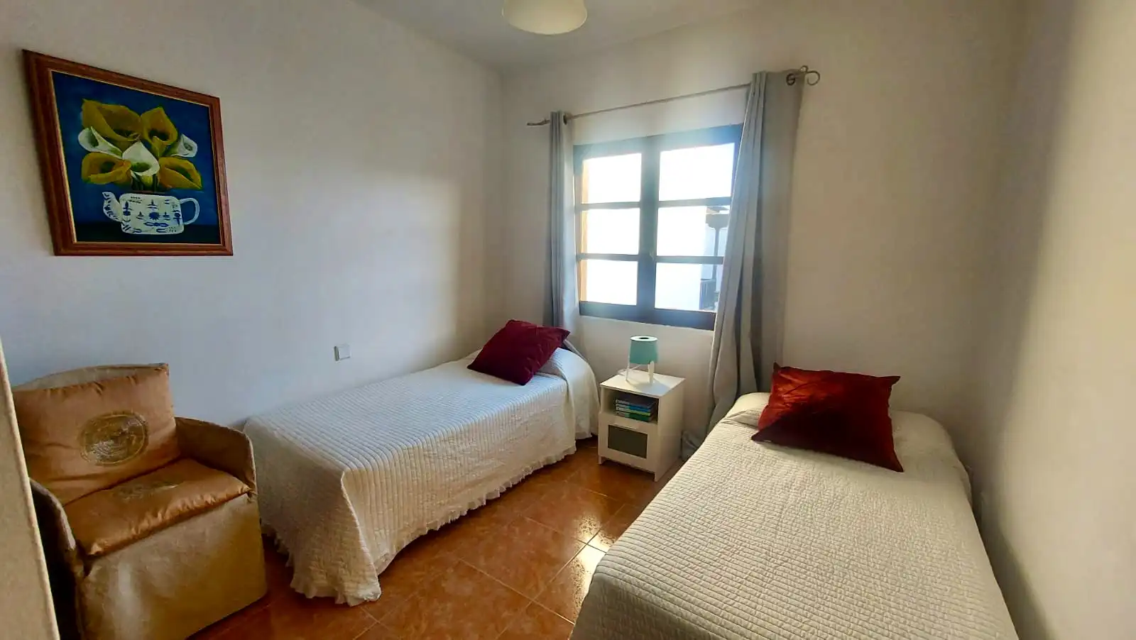 Dormitori de Casa adosada en venda en Teguise amb Jardí privat, Terrassa i Moblat
