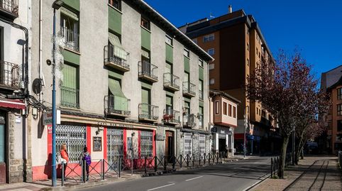Foto 5 de Edificio en venta en Calle Serrablo, 21, Sabiñánigo Centro - Aurín, Sabiñánigo