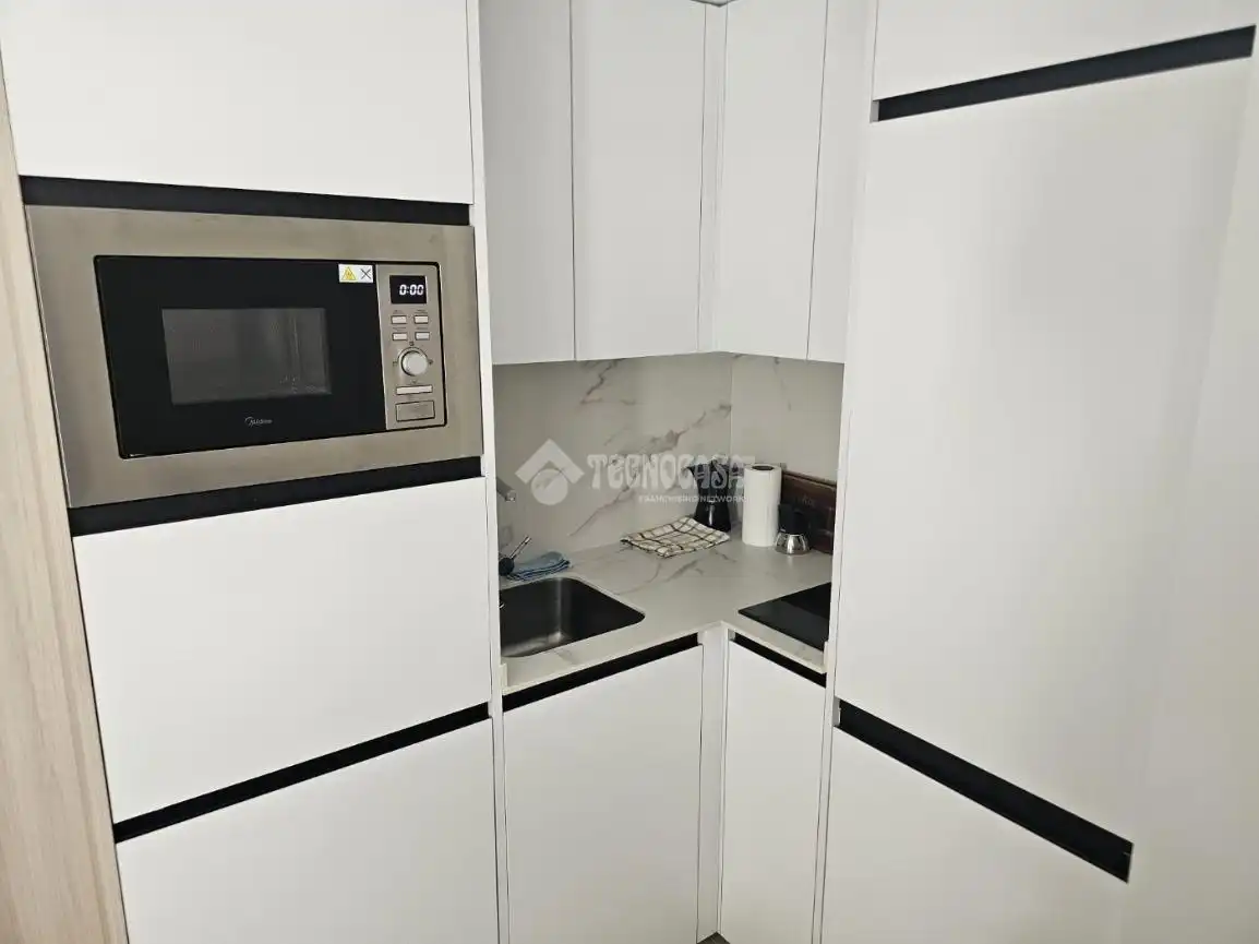 Kitchen of Flat for rent in Madrid  with Air Conditioner, Heating and Furnished