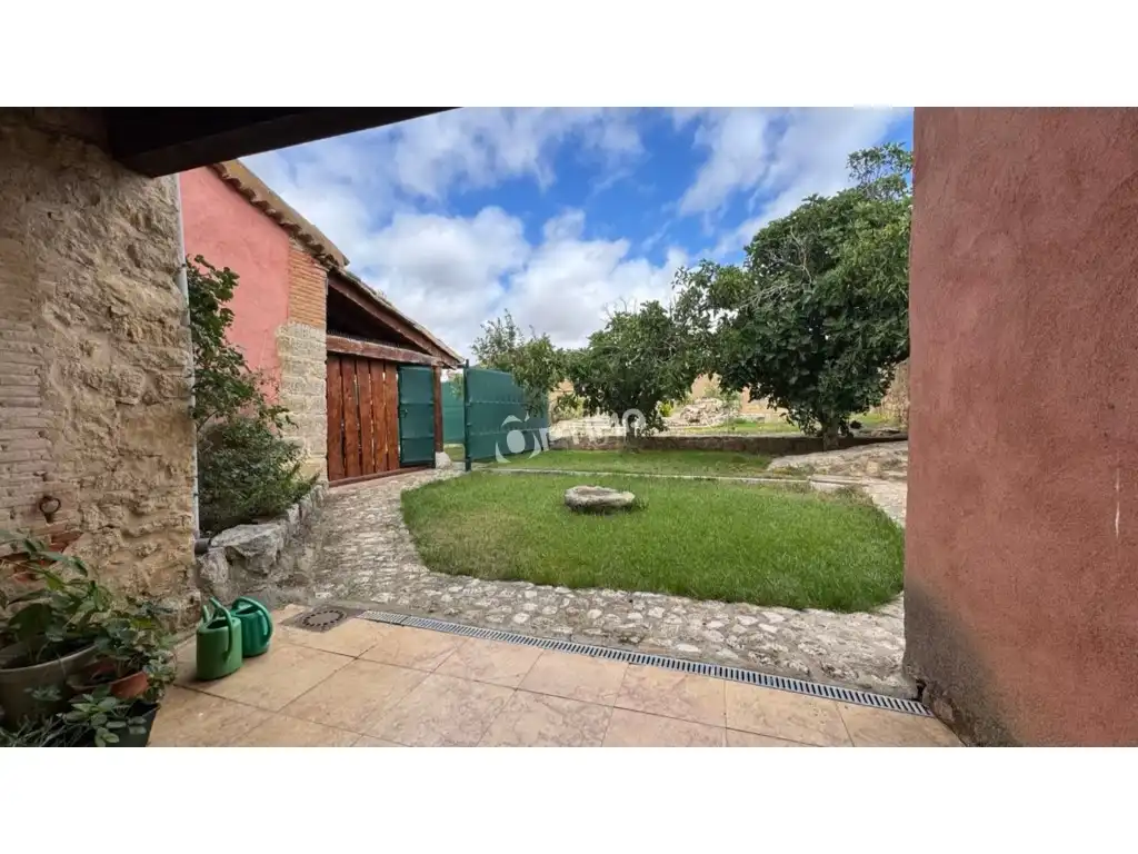 Garden of Country homes for sale in Villalonso
