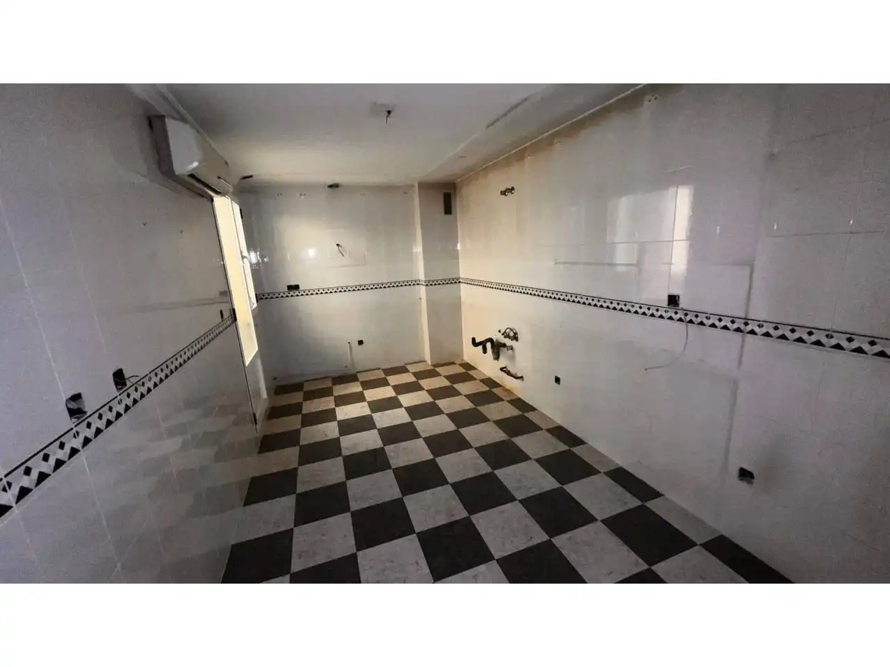 Baño de Apartamento en venta en Villarrobledo con Trastero y Balcón