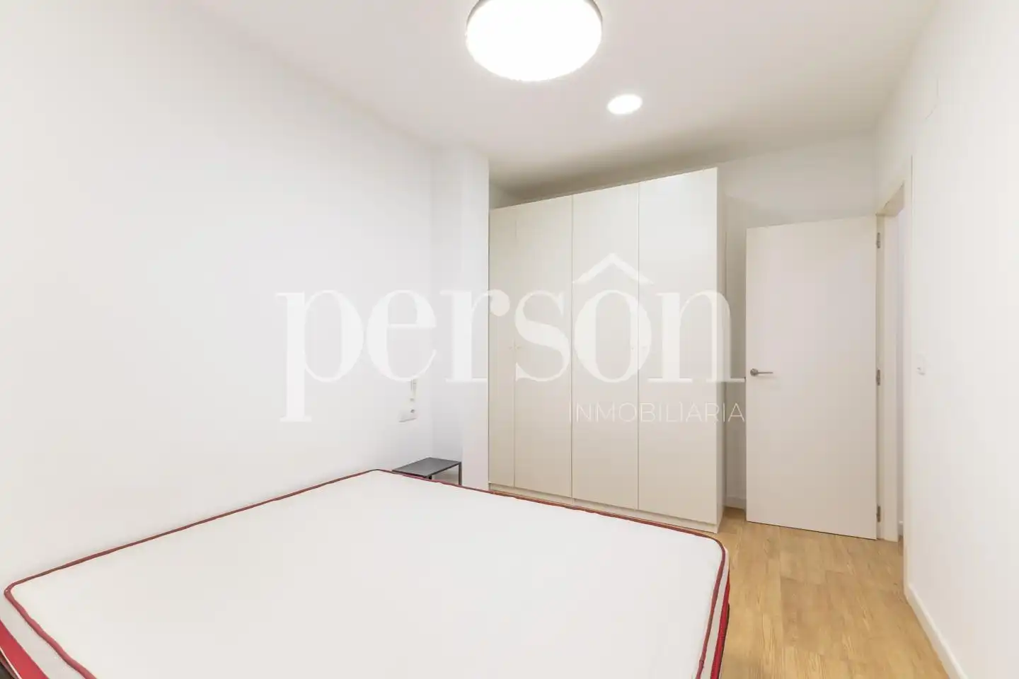 Bedroom of Flat for rent in Valencia  with Terrace and Furnished