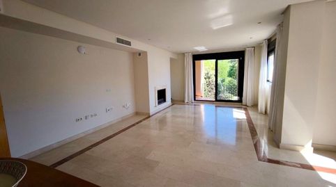 Foto 5 de Ático en venta en Puerto Banús, Marbella