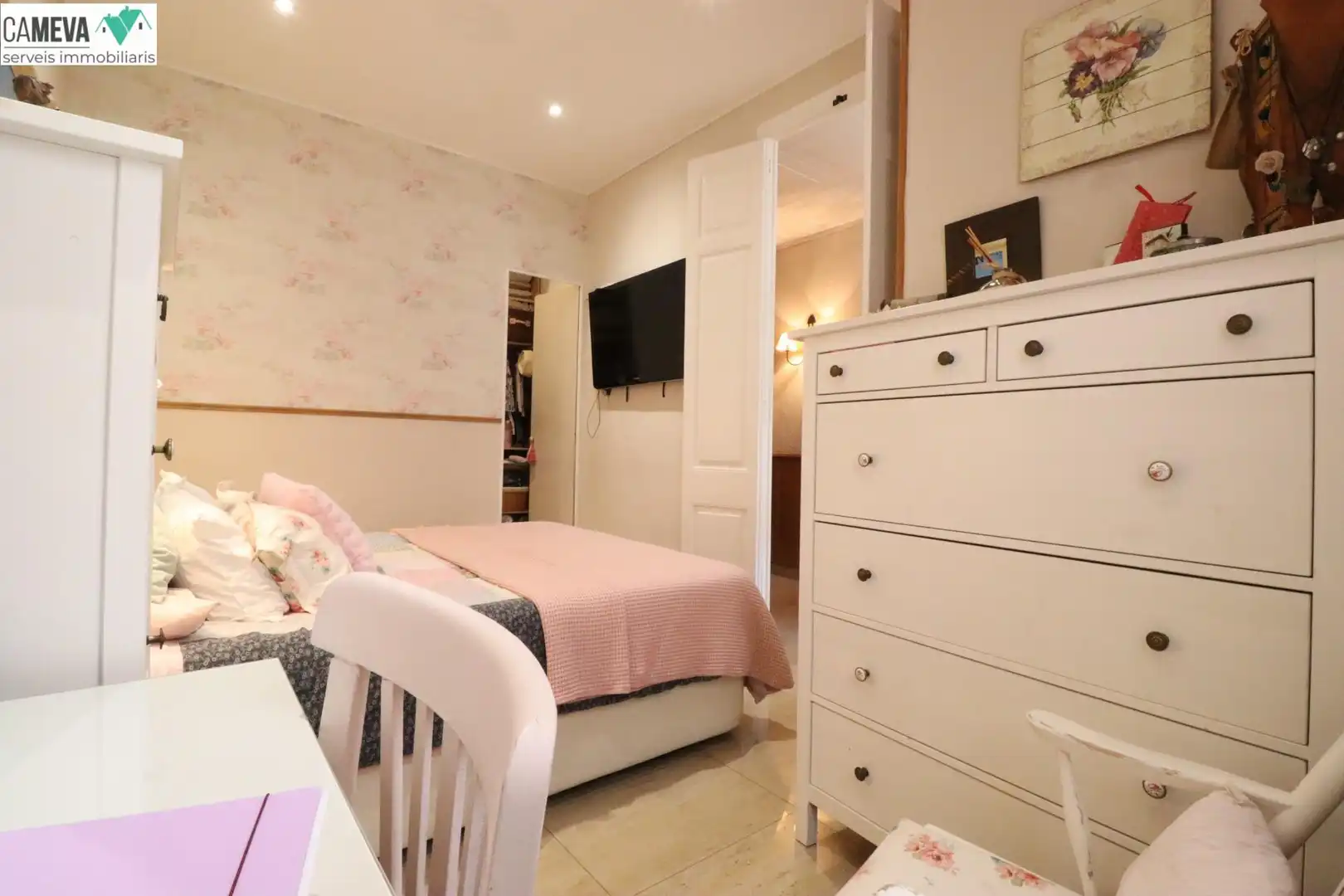 Schlafzimmer von Erdgeschoss zum Verkauf in Badalona mit Klimaanlage, Heizung und Terrasse