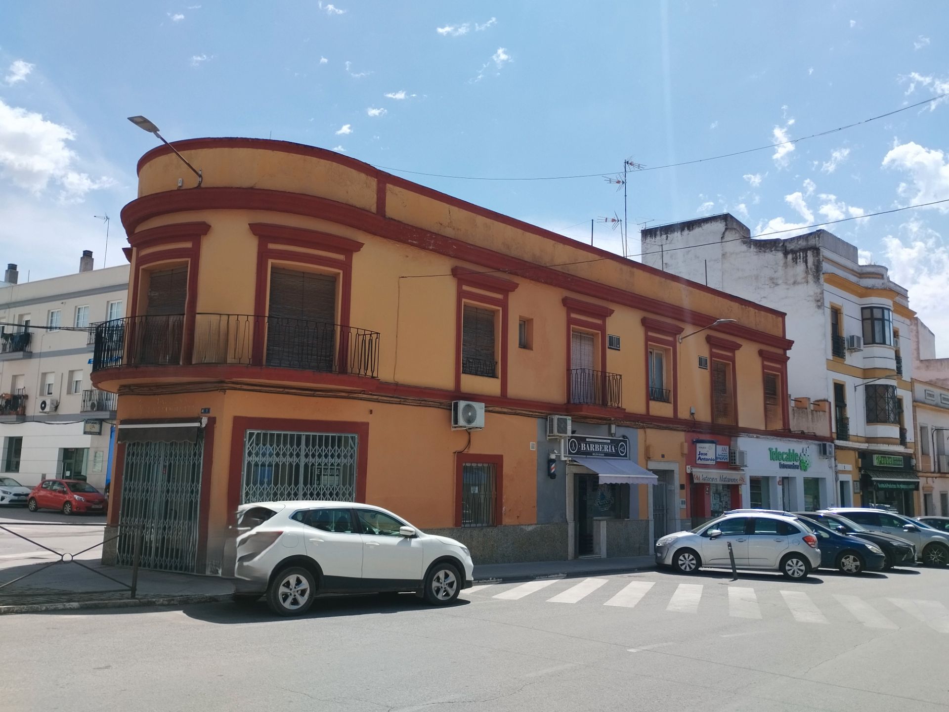 Exterior view of Building for sale in Zafra