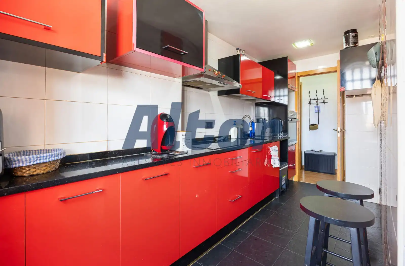 Kitchen of Flat for sale in Fuenlabrada  with Heating, Terrace and Swimming Pool