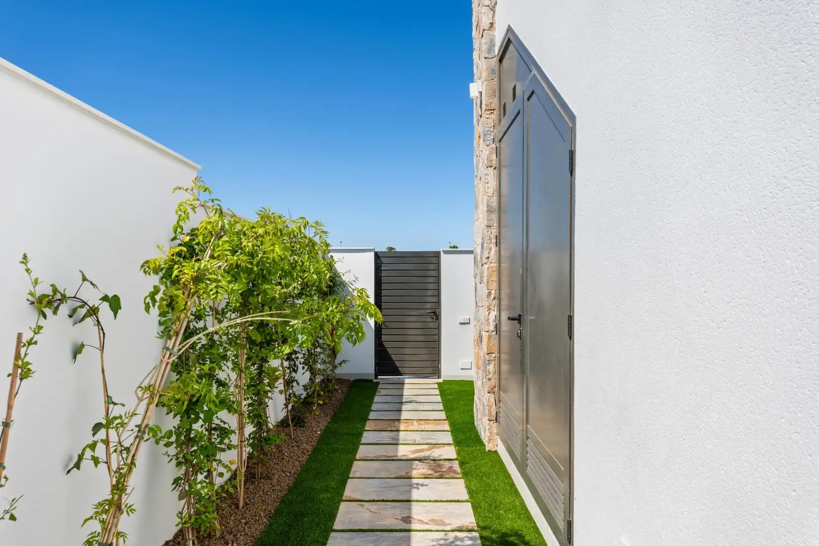 Villa con piscina in vendita a Las Lomas de Rame - Bahía Bella, imagen 33