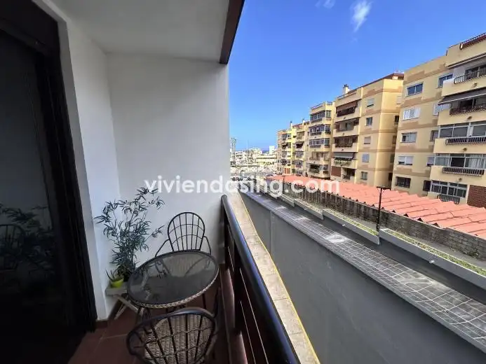 Außenansicht von Wohnung zur Miete in Puerto de la Cruz mit Möbliert, Waschmaschine und Mikrowelle