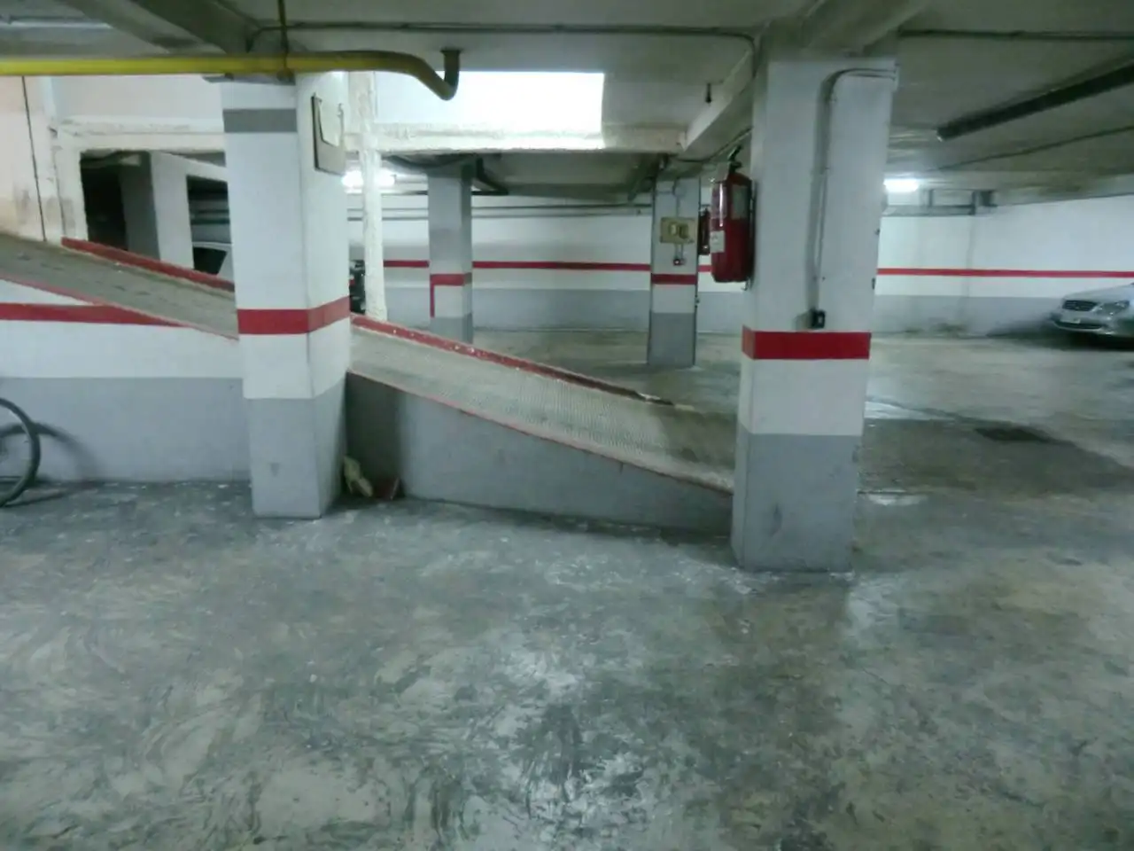 Parkplatz von Garage zur Miete in Valencia