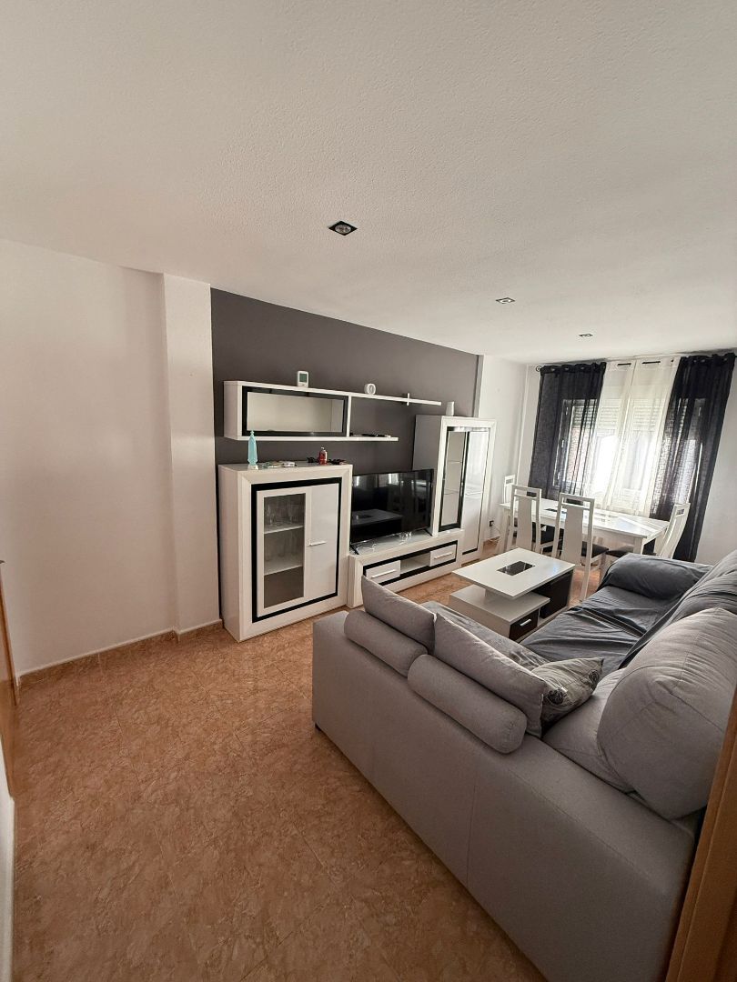 Living room of Flat for sale in Parla  with Air Conditioner, Terrace and Storage room