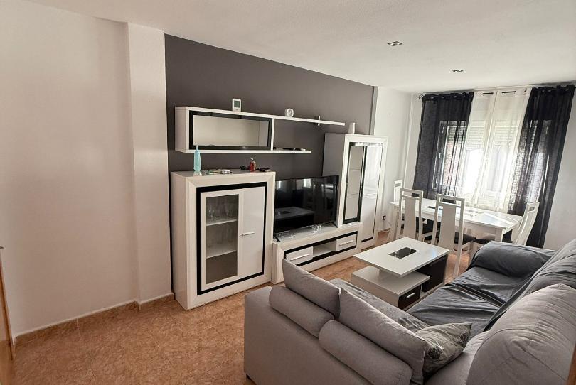 Photo 1 of Flat for sale in Calle Guadalajara, Villayuventus - Renfe, Madrid