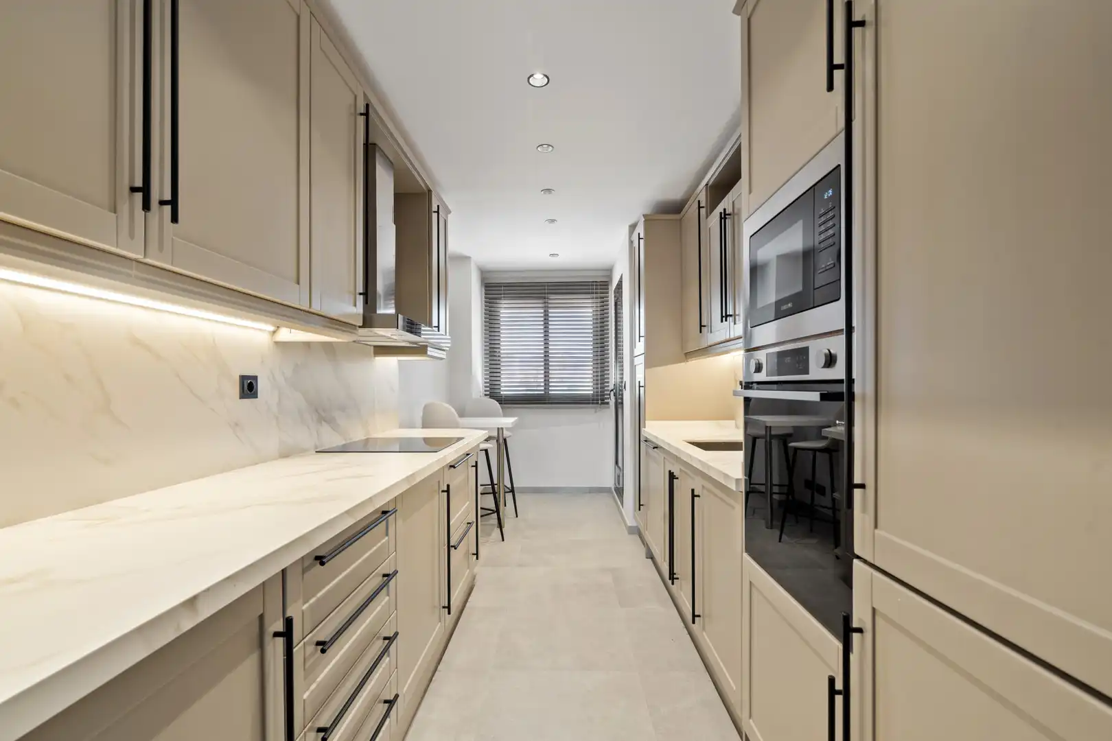 Cocina de Ático en venta en Estepona con Aire acondicionado, Calefacción y Terraza