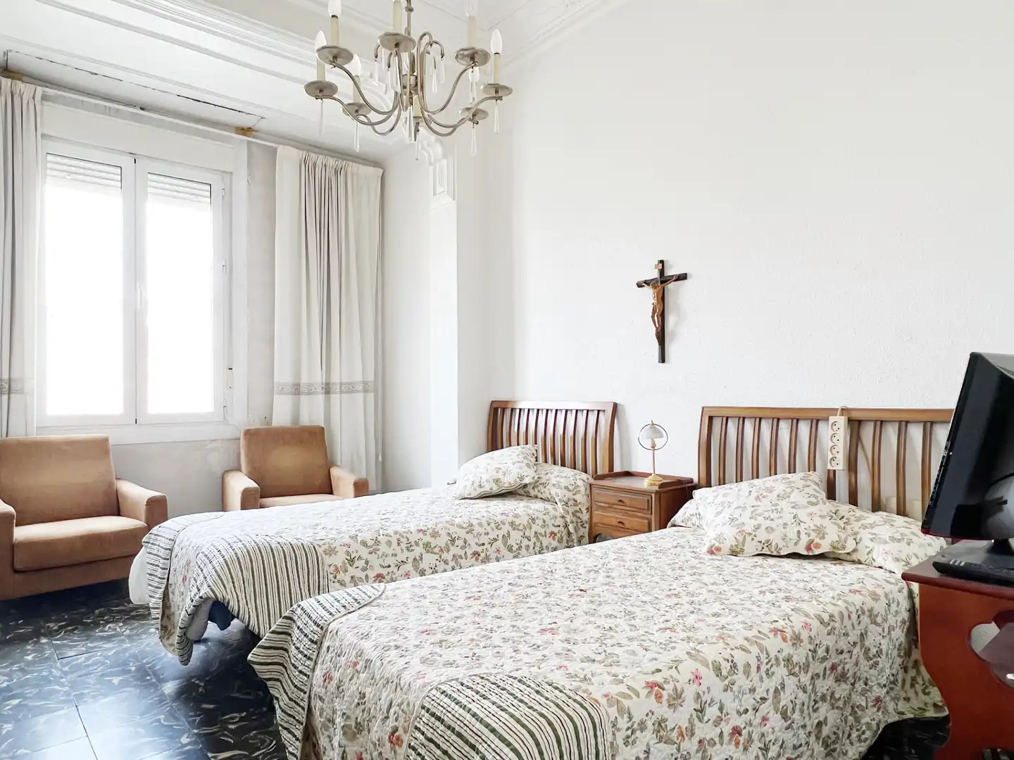 Habitación de Piso en venta en Valencia con Amueblado