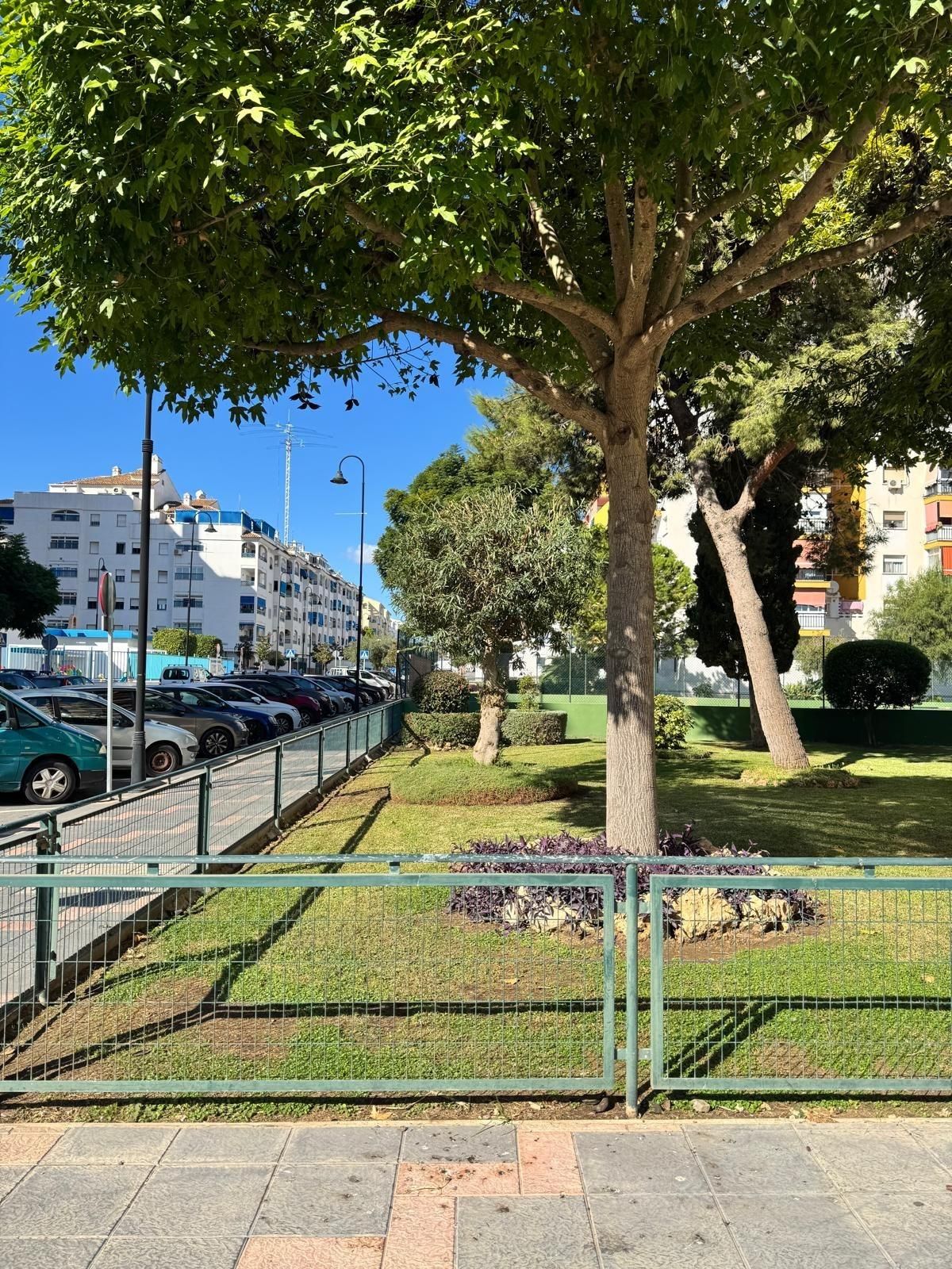 Vista exterior de Piso en venta en Mijas con Aire acondicionado, Terraza y Trastero