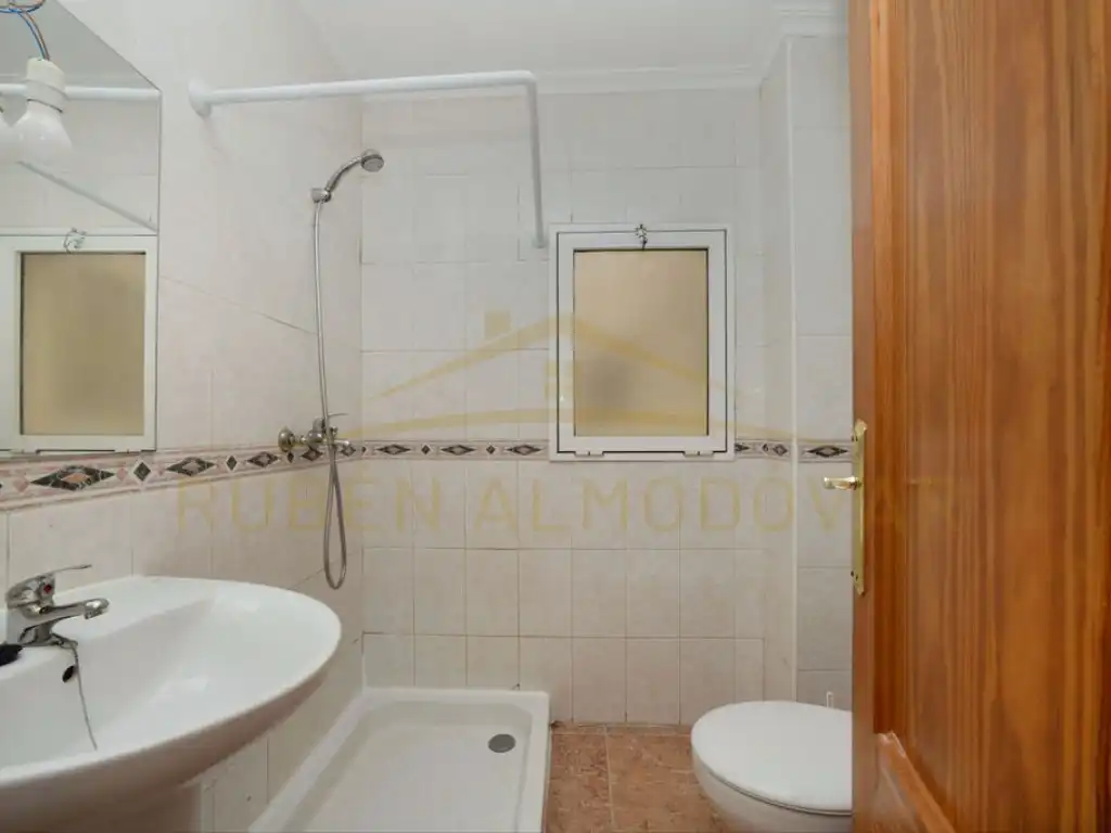 Bathroom of Flat for sale in Torrevieja