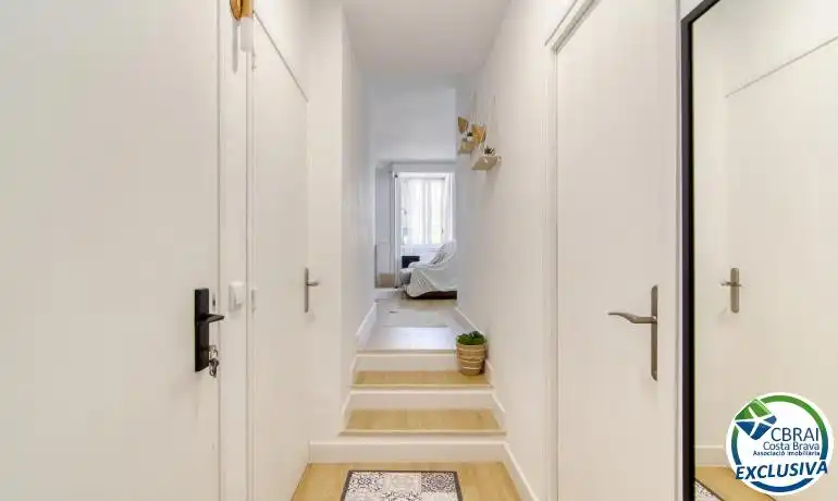 Apartament en venda en Roses amb Terrassa i Moblat