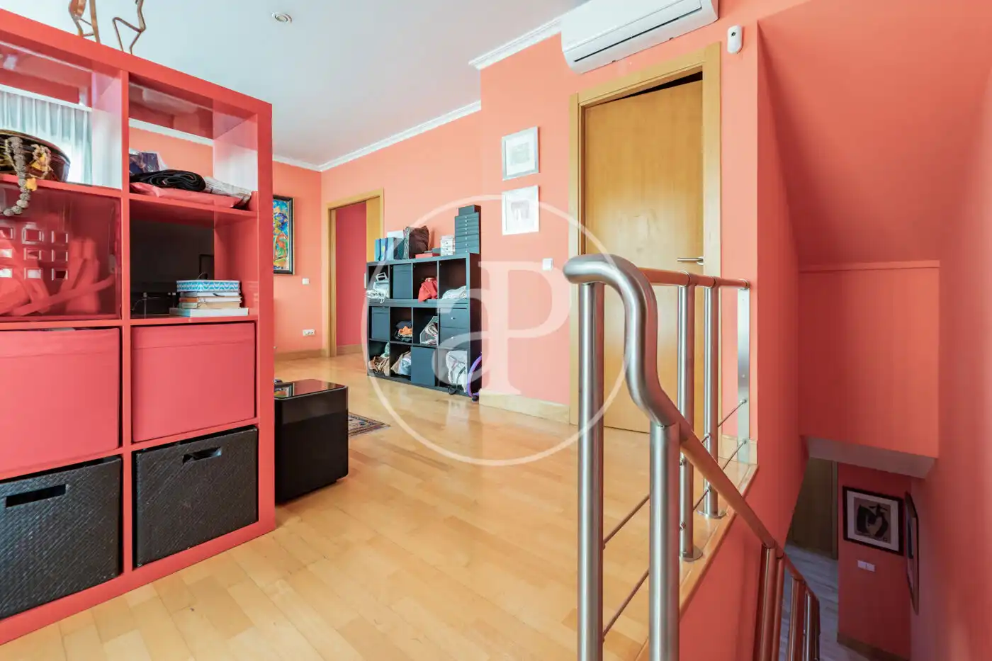 Casa adosada en venta en Madrid con Aire acondicionado, Calefacción y Jardín privado